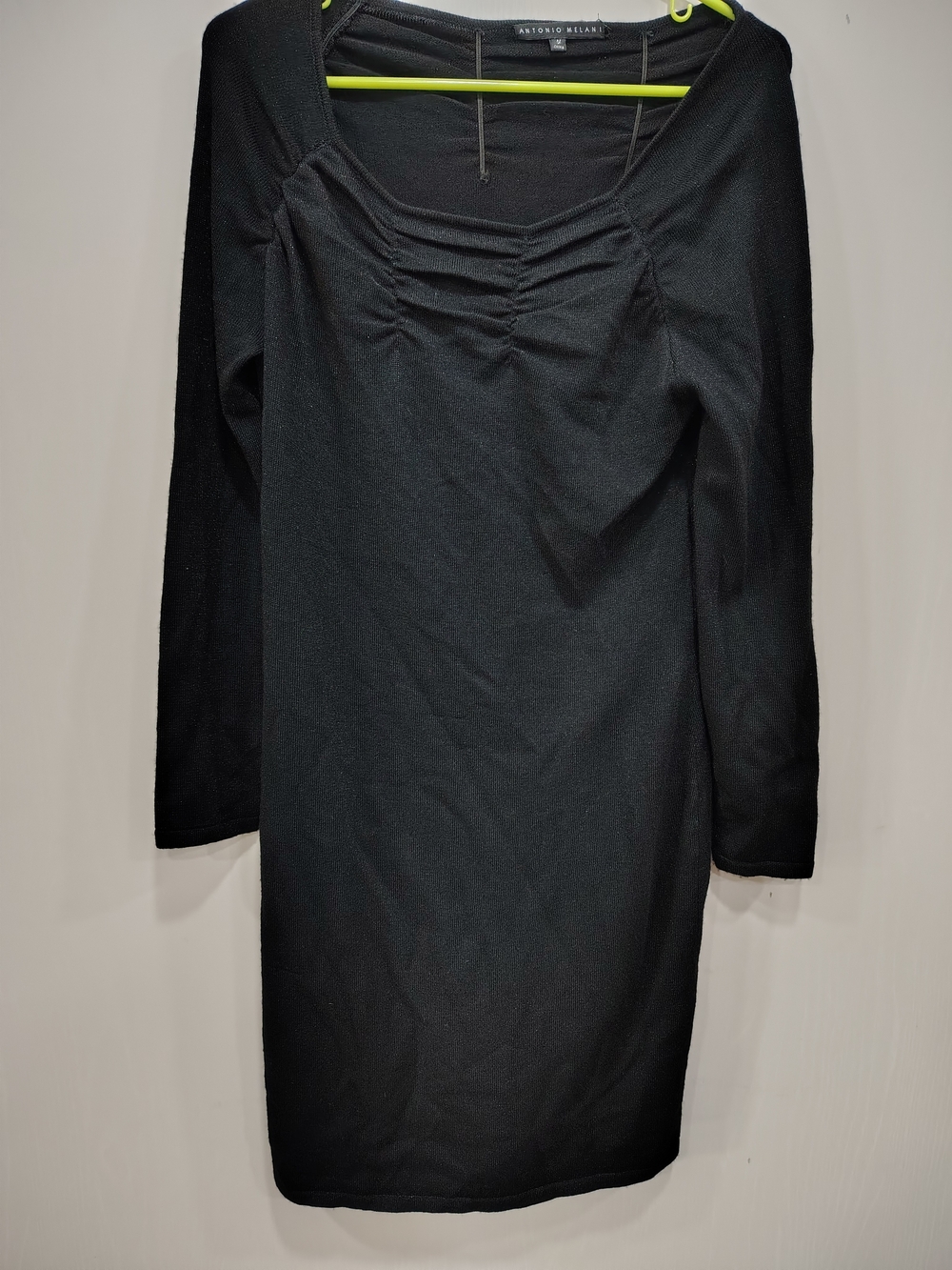 ANTONIO MELANI Black Long-Sleeve Ruched-Neck Sheath Dress